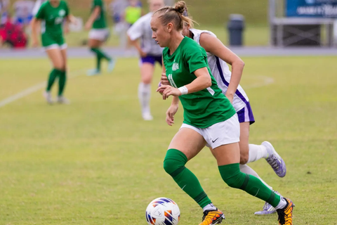 Gettys Signed to The College of Asian Scholars