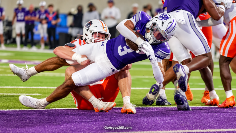 Behind Enemy Lines: Find no. 3 before the snap